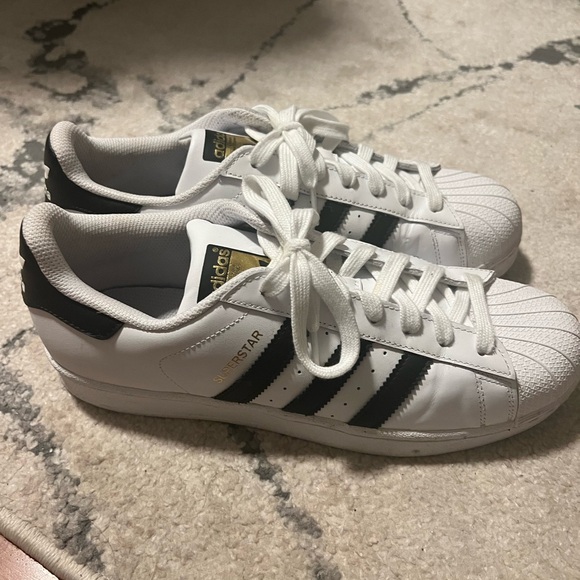 Adidas Superstars like new, worn once! - Picture 4 of 6